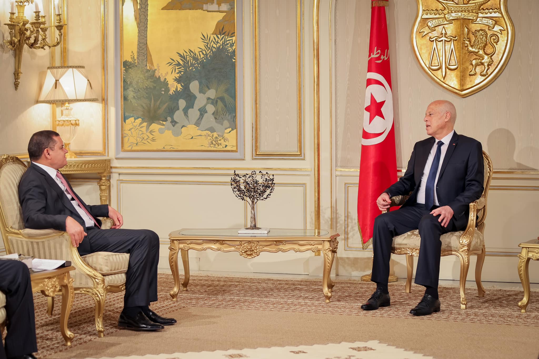 الاتفاق ليبي تونسي على عودة الحركة البرية والجوية بين البلدين في أقرب وقت     