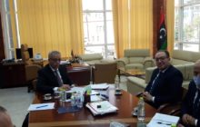 وزير الإسكان يبحث مع سفير تونس مشاركة الشركات التونسية في خطة عودة الحياة