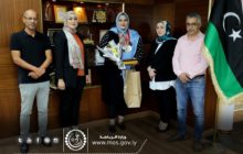 تكريم بطلة العرب في لعبة رمي القرص الليبية 