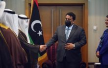 رئيس المجلس الرئاسي يستقبل وزير خارجية الكويت