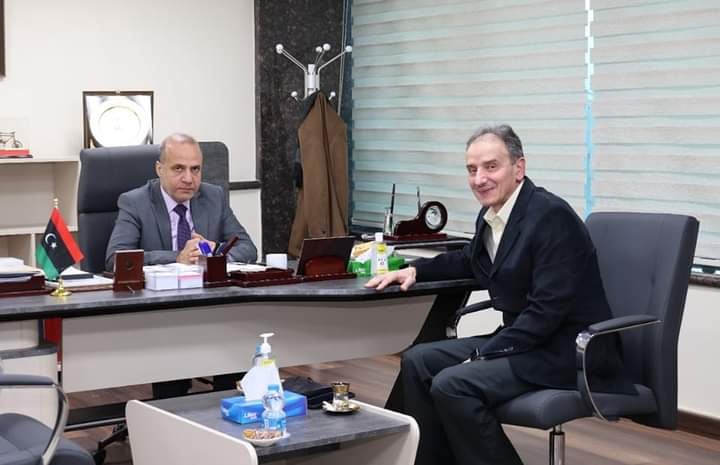 نائب الرئاسي عبدالله اللافي يلتقي مدير عام شركة الخطوط الجوية الليبية