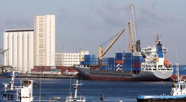مدير ميناء طرابلس لـ(وال): تفريغ 260 ألف طن من البضائع الغذائية في فبراير
