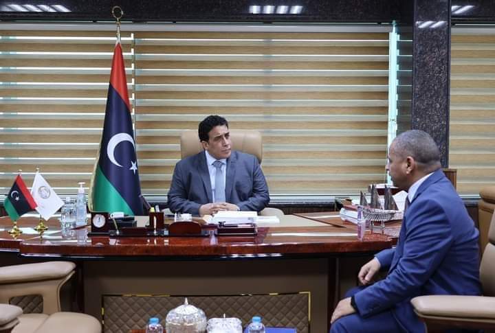 الرئاسي يلتقي رئيس المؤسسة الليبية للاستثمار