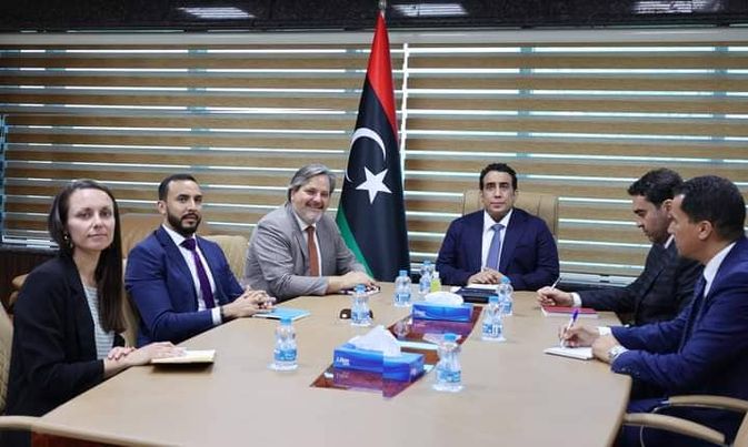 المنفي يبحث مع سفير مملكة بلجيكا لدى ليبيا آخر المستجدات ومناقشة المواضيع ذات الاهتمام المشترك
