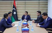 المنفي يبحث مع سفير باكستان لدى ليبيا سُبل تعزيز التعاون بين البلدين في عديد المجالات