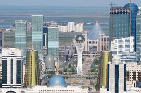 عاصمة كازاخستان أستانا تستعيد اسمها رسميا