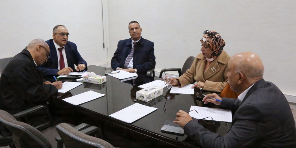 لجنة التعليم بمجلس النواب تجتمع بمقر المجلس في بنغازي