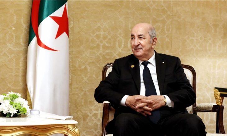 الرئيس الجزائري يؤكد أن حل الأزمة الليبية لن يكون إلا عن طريق الليبيين أنفسهم 