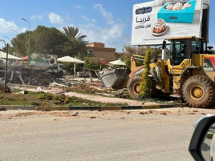 بنغازي| تواصل حملة إزالة الأكشاك والمباني العشوائية في المدينة