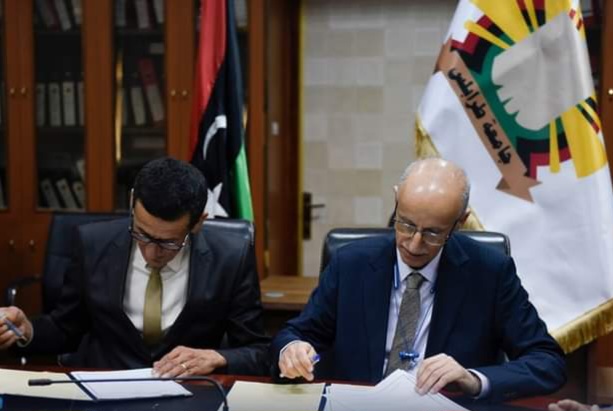 اتفاقية التعاون العلمي والبحثي بين جامعتي طرابلس والأسمرية الإسلامية
