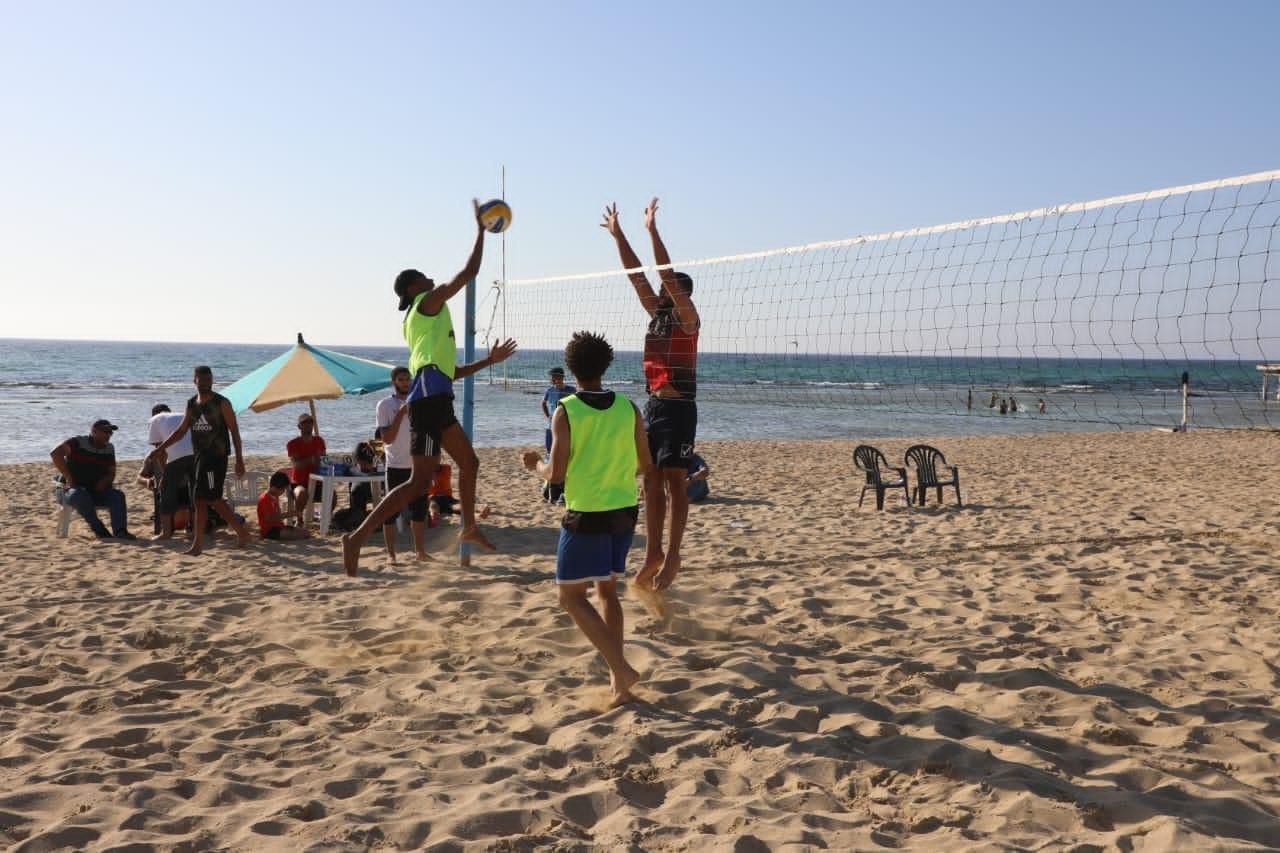تنظيم البطولة الأولى لكرة الطائرة الشاطئية بجامعة بنغازي