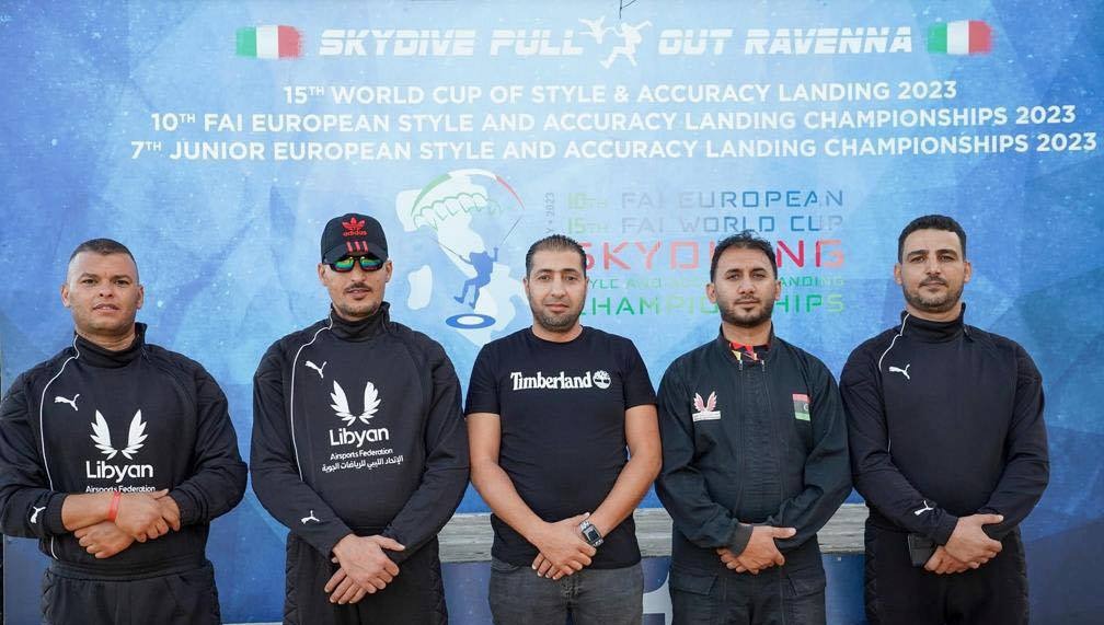 ليبيا تُشارك في بطولة العالم للقفز الحر بالمظلات في إيطاليا