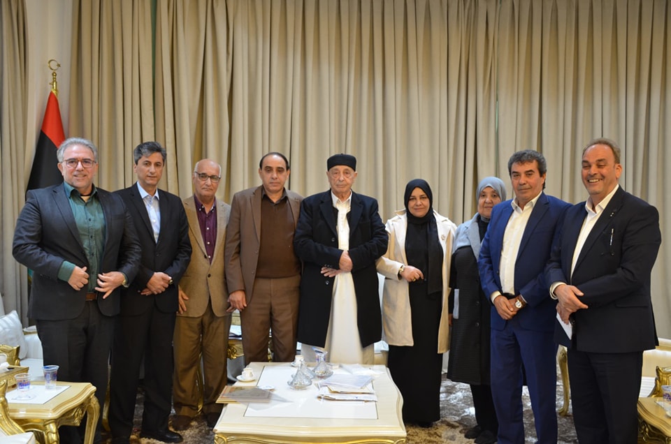 رئيس مجلس النواب يلتقي بأعضاء من المجلس الأعلى للقضاء ورؤساء محاكم ونيابات