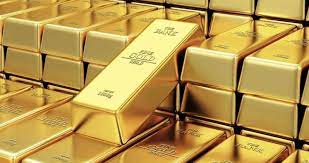 الذهب يواصل ارتفاعه وانخفاض بأسعار النفط وتراجع الدولار