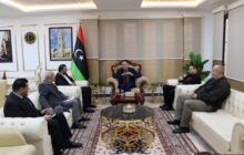 الحويج يبحث مع عميد بلدية زوارة سبل تنفيذ مشروع المنطقة الحرة رأس اجدير