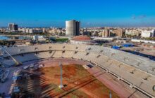 استمرار أعمال صيانة ملعب بنغازي لكرة القدم