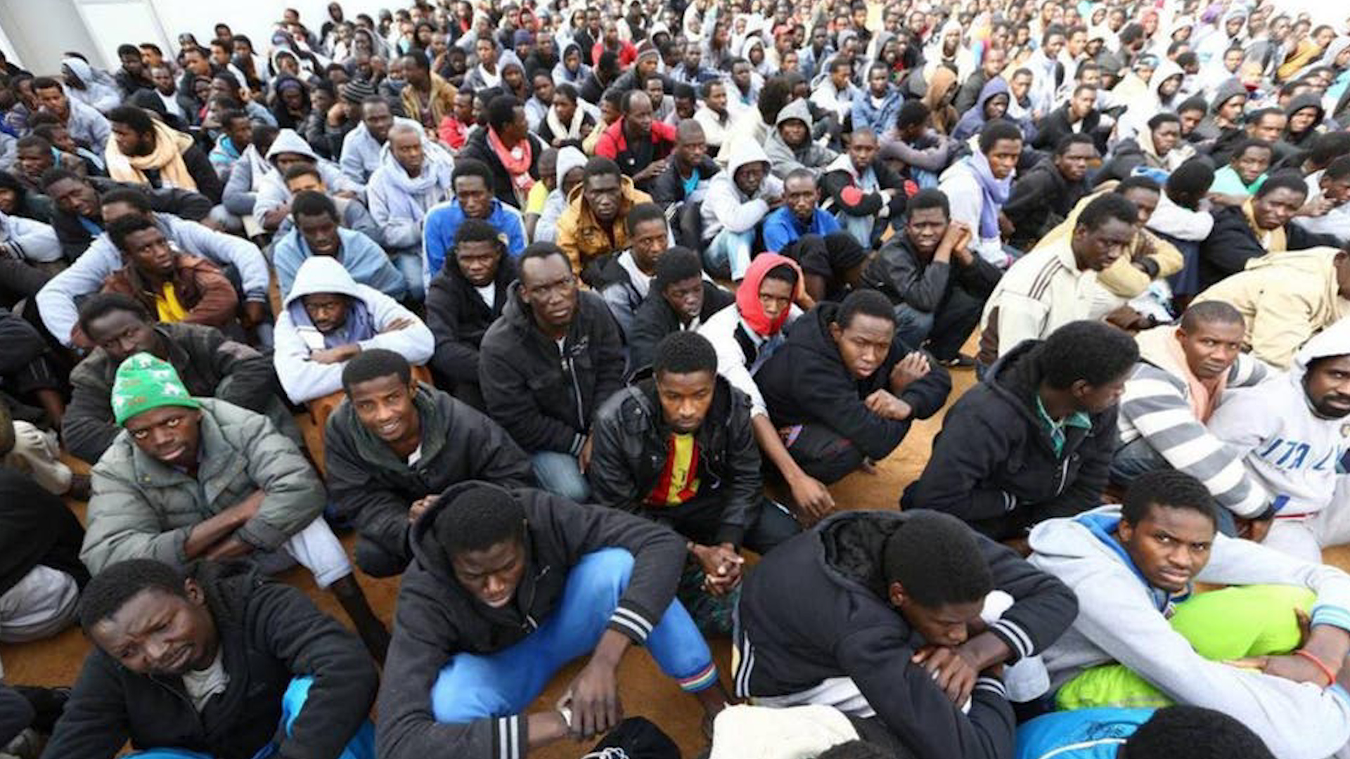 منظمة الهجرة الدولية : أكثر من (700) ألف مهاجر غير شرعي متواجدين في ليبيا