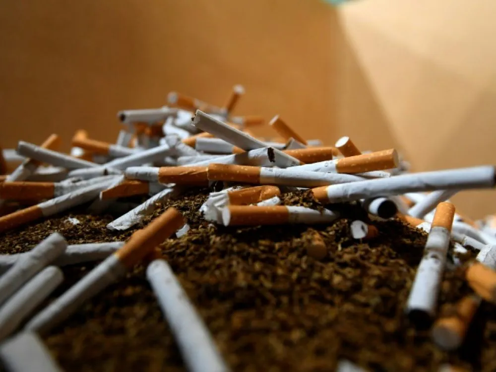 ضبط أكثر من أربعة ملايين سيجارة مقلدة قبل دخولها للسوق الليبية