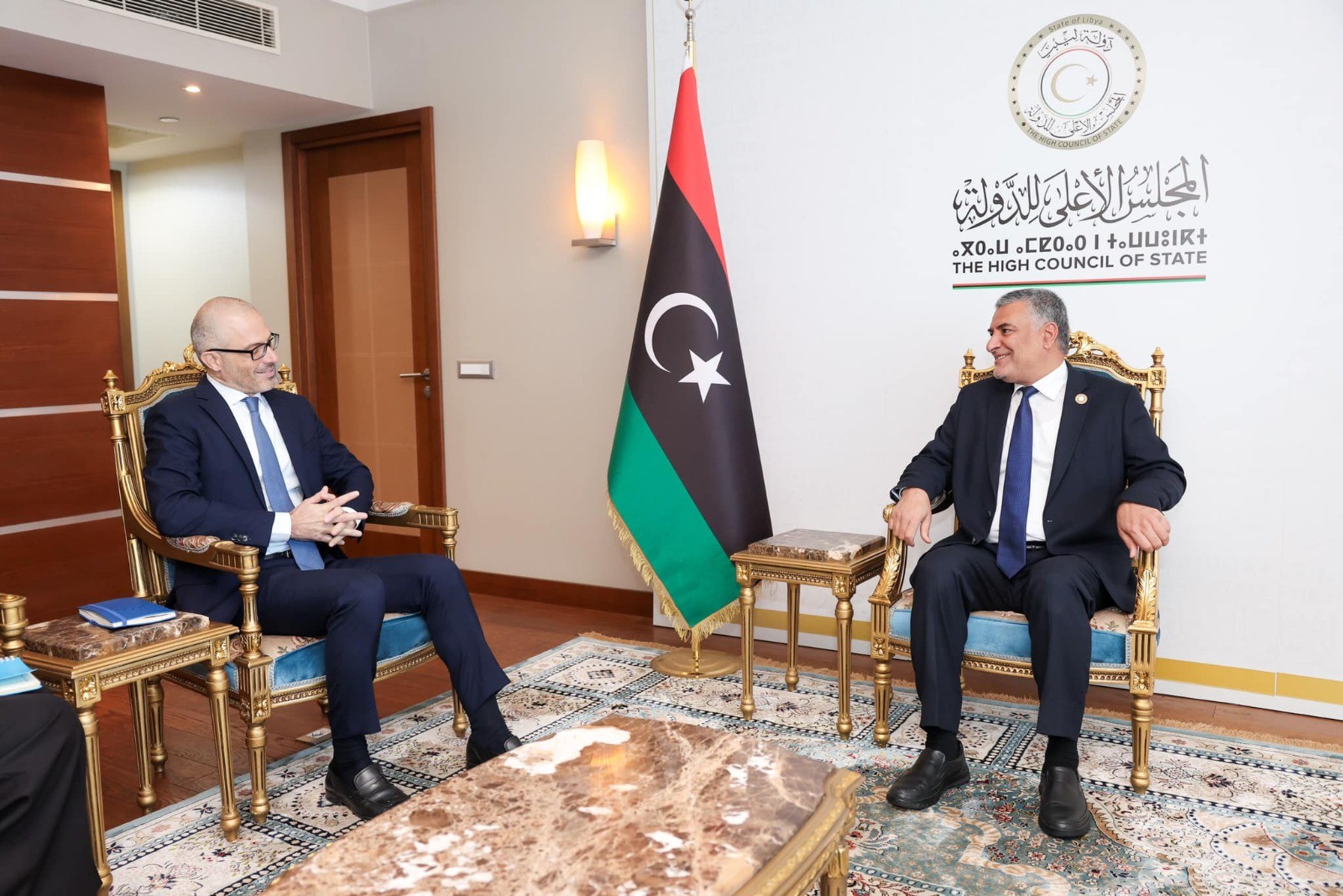 تكالة وسفير الاتحاد الأوروبي يناقشان الوضع السياسي الليبي بعد استقالة باتيلي