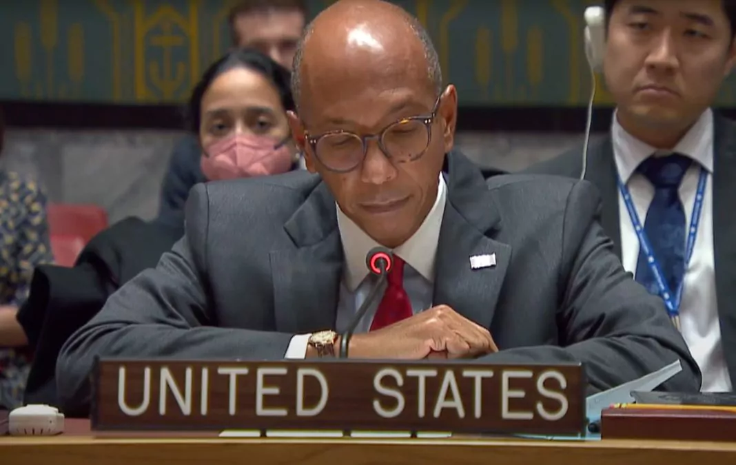 الممثل الأمريكي: يجب وضع ميزانية موحدة لليبيا لضمان الاستقرار