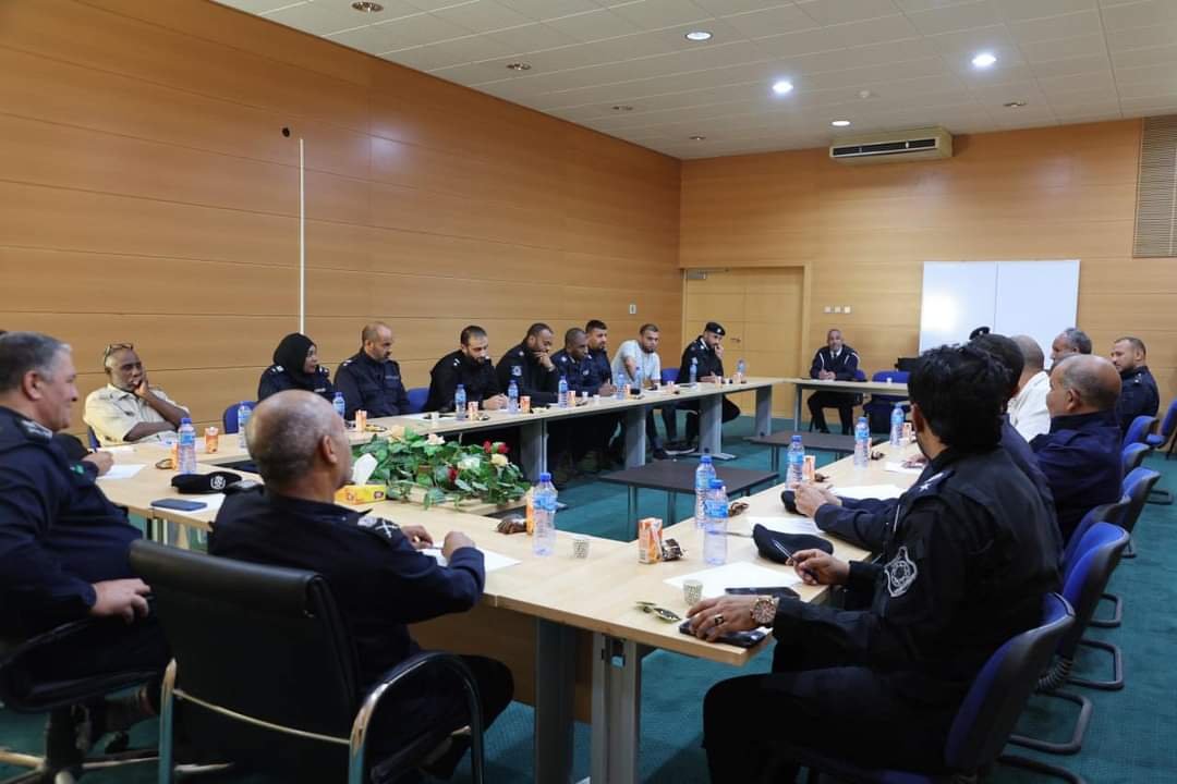 استعراض عمل وأداء مراكز الشرطة ببلدية الجفرة