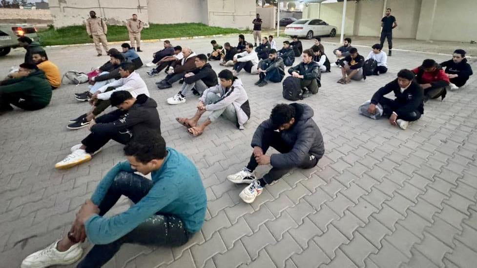 القبض على مهاجرين من جنسيات عربية بمدينة زوارة