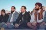 أهالي مرزق يُؤدون صلاة العيد في صورة تظهر ملامح التصالح الذي يعم المدينة