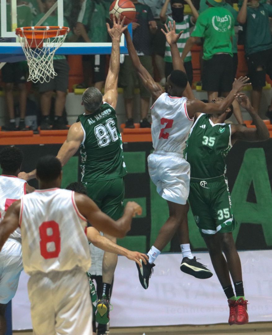 أهلي طرابلس ينسحب والاتحاد والهلال يتفوقان