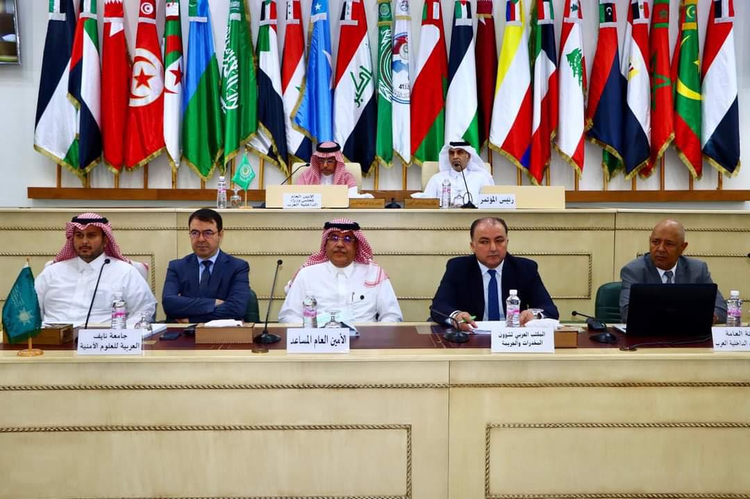 المؤسسة الوطنية للنفط تعلن السيطرة على فوران بئر نفطي بحقل العطشان