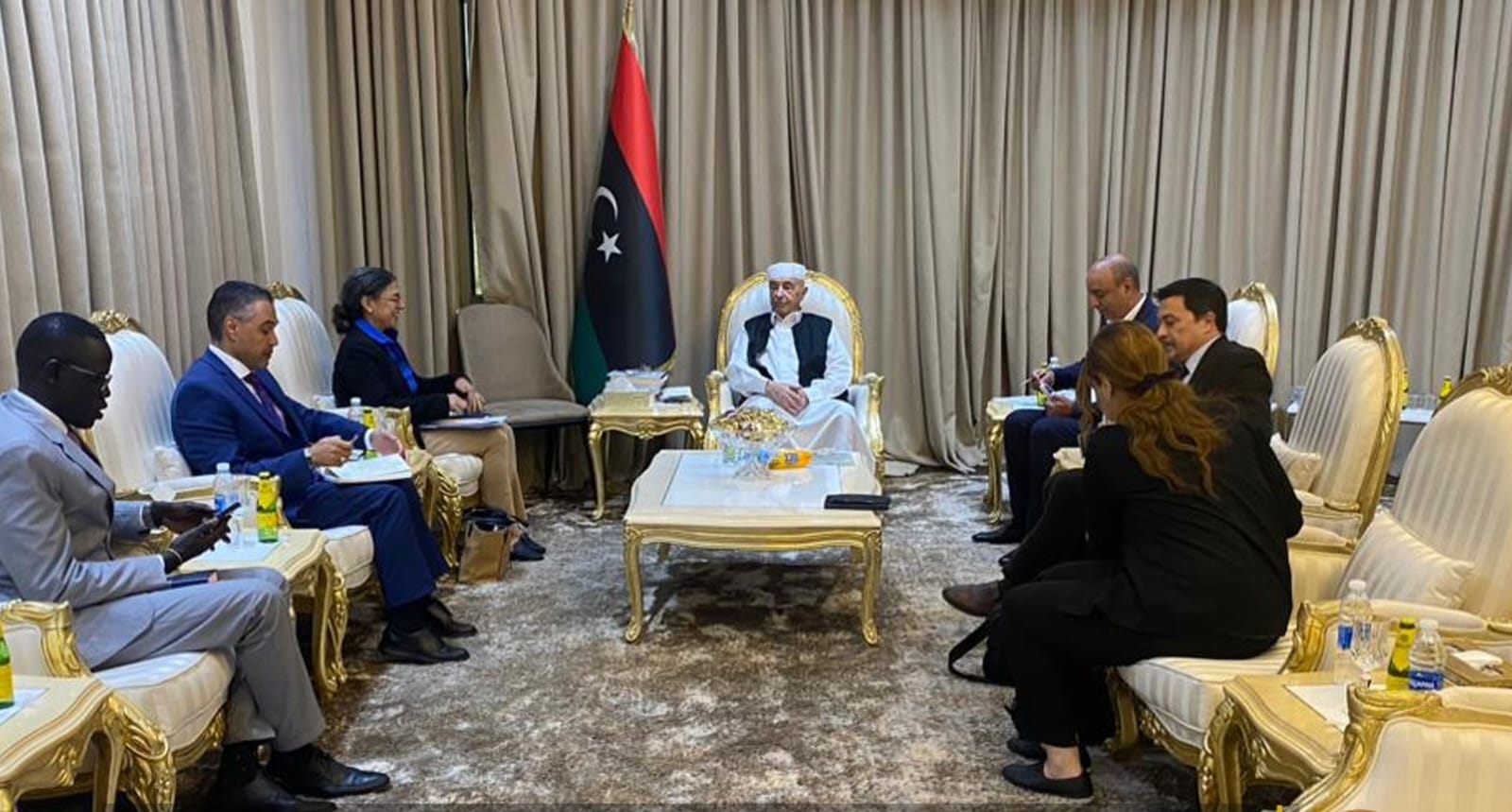 رئيس مجلس النواب يؤكد أهمية تشكيل حكومة موحدة للإشراف على الانتخابات