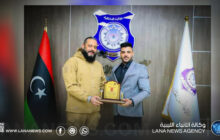 هويدي يكرم سند الحداد لإنجازاته الرياضية الدولية