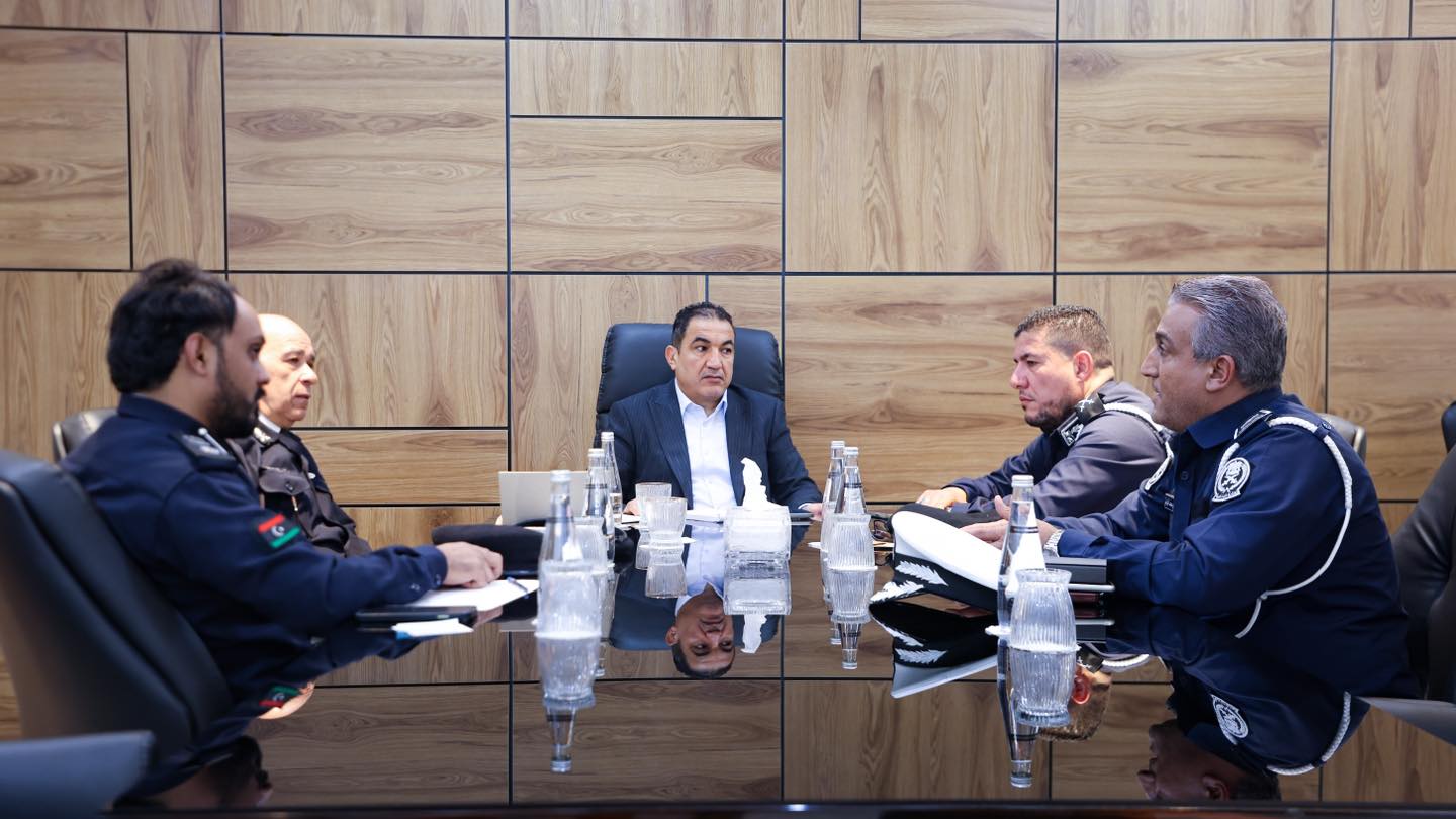«أبو زريبة» يناقش التحضيرات للاحتفال باليوم العالمي وأسبوع المرور العربي الموحد