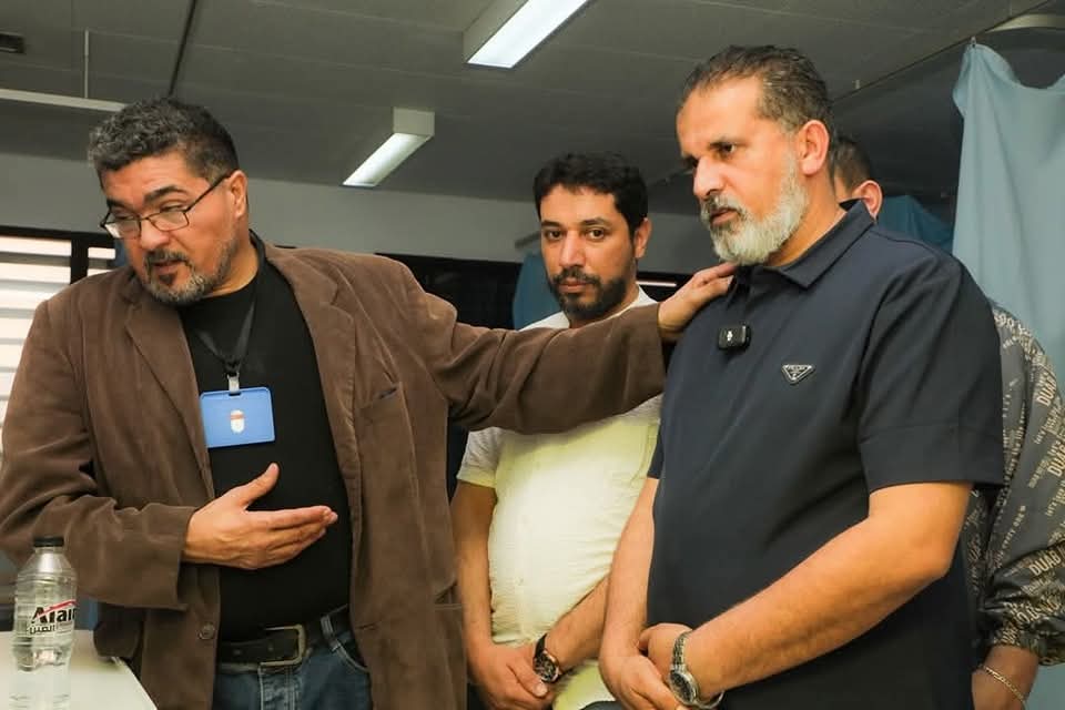 رئيس لجنة توطين العلاج يتفقد مستشفى العيون ومركز بنغازي الطبي