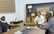 مدير صندوق التأمين الصحي بالجنوب يبحث سبل تحسين الخدمات الصحية لمتقاعدي الغريفة