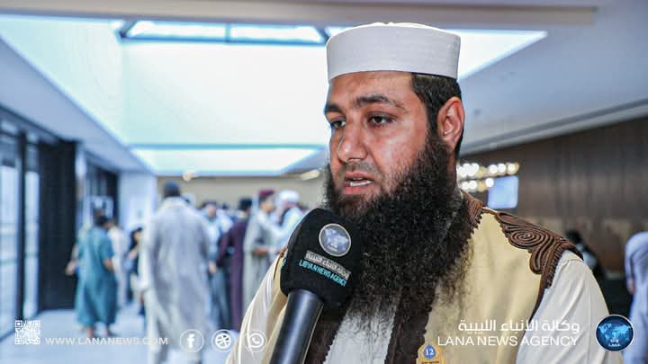 مكتب الزكاة بنغازي يبدأ توزيع الحصص الشهرية على 2500 أسرة مستفيدة