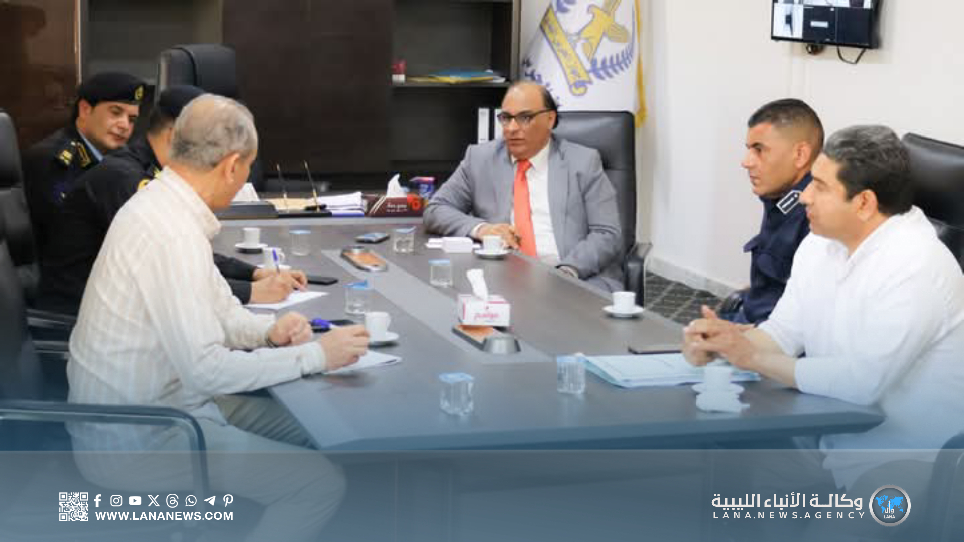 بلدية سرت تبحث آلية تنظيم إقامة الأجانب داخل المدينة