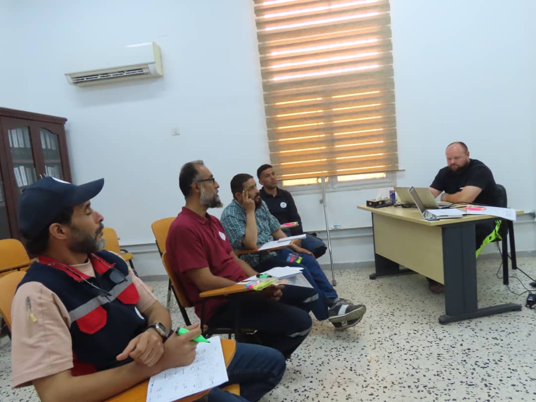 إطلاق دورات تدريبية متخصصة بميناء المنطقة الحرة جليانة 