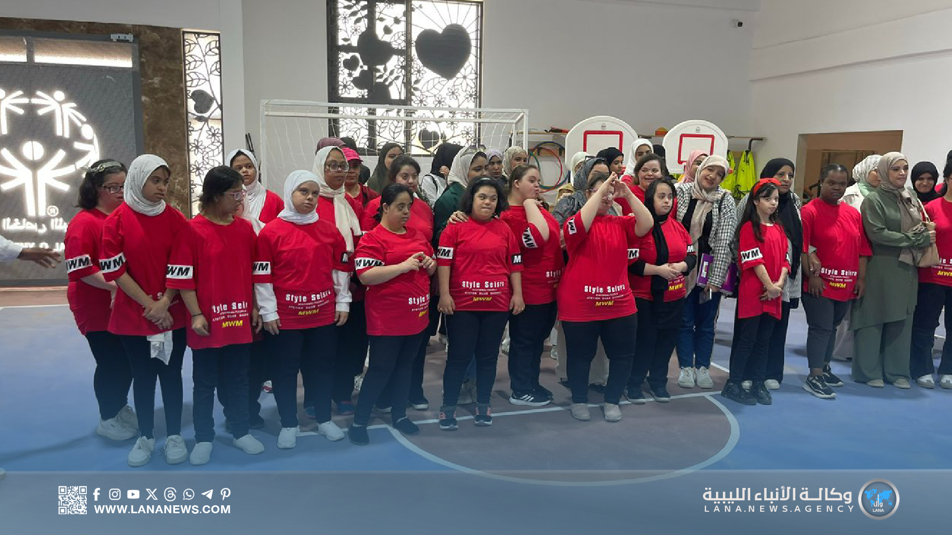 طلاب معهد الخدمة الاجتماعية ببنغازي يزورون جمعية أصدقاء ذوي الهمم