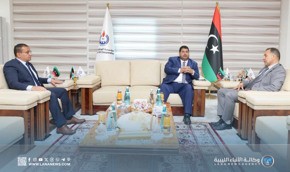 رئيس مؤسسة النفط يبحث مع «شلمبرجير» تشغيل الآبار النفطية المغلقة