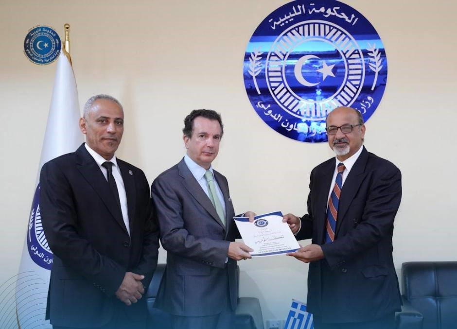 ليبيا تحتج رسميًا على اليونان بشأن التنقيب جنوب كريت وتؤكد سيادتها البحرية