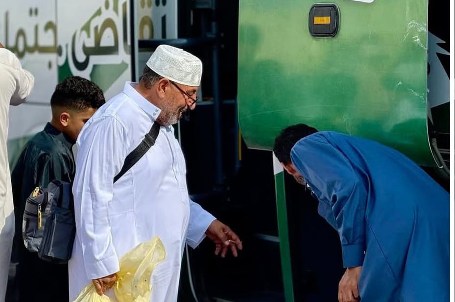 وصول حجاج بلديتي سرت وهراوة بعد أداء فريضة الحج