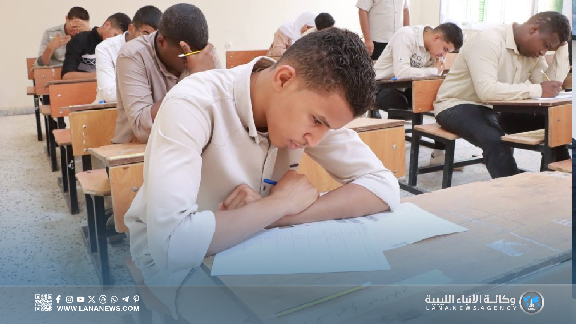 وزير التعليم يزور لجان امتحانات الشهادة الثانوية ببنغازي