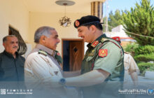 رئيسا أركان القوات البرية والأركان العامة يناقشان المستجدات العسكرية والأمنية