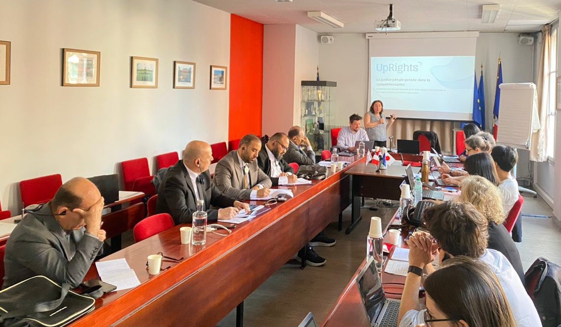 وكلاء للنائب العام يتلقون تدريب متقدم في فرنسا