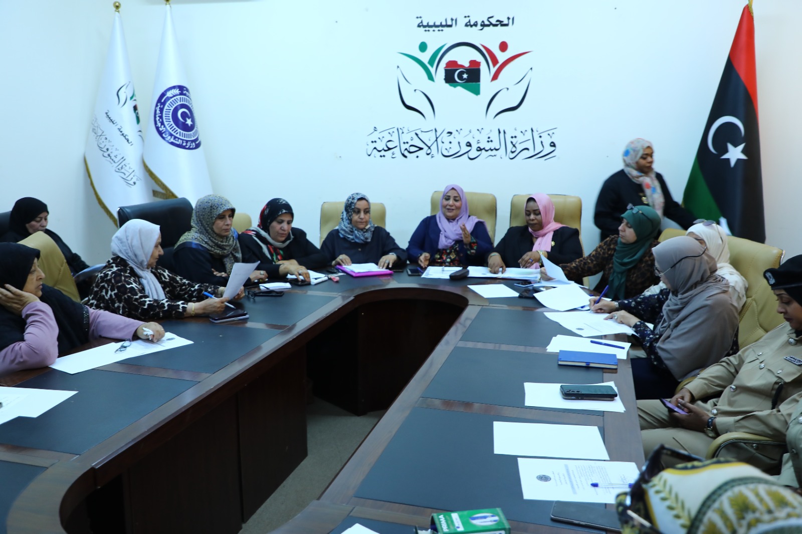 حوارية في بنغازي حول العدالة الاجتماعية وتمكين المرأة