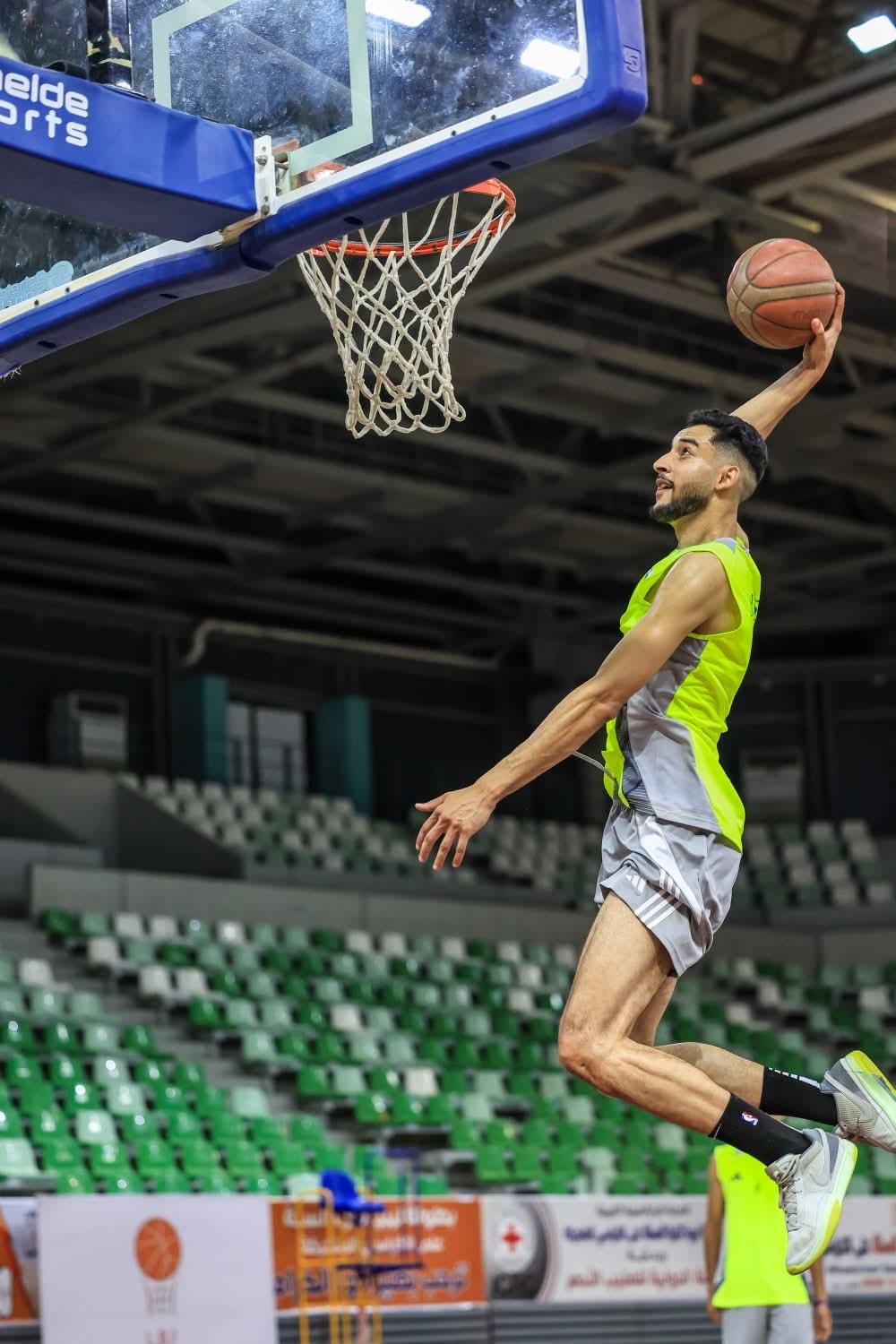 سلة النصر تتفوق على الأهلي طرابلس في نصف نهائي كأس ليبيا