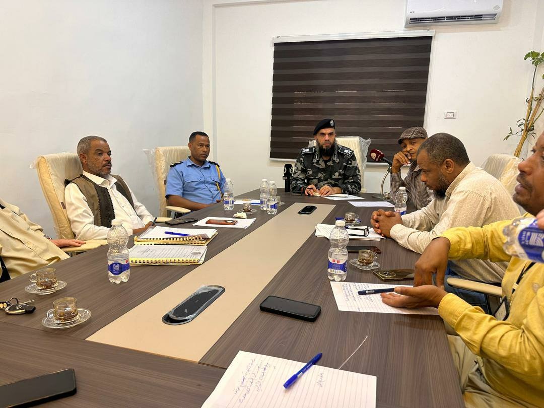 لجنة تنظيم الجنوب تبحث تعزيز الخدمات ومكافحة التجاوزات