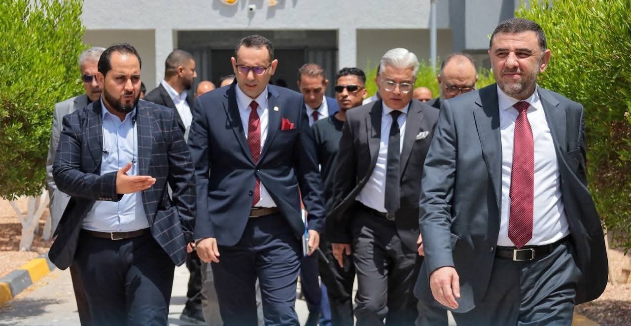 وفد سعودي ـ قطري  يبحث فرص الاستثمار الصحي بسرت