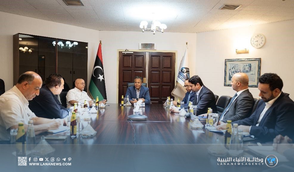 وفد مصرفي عماني يبحث مع جهاز النهر الصناعي فرص التعاون المشترك