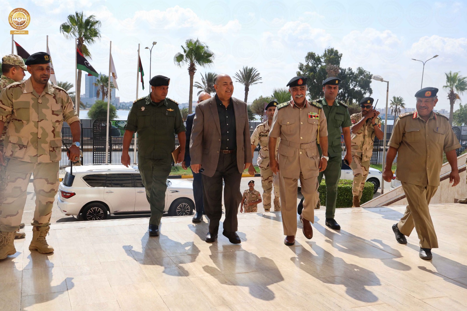 الفريق أول عبد الرازق الناظوري يصل مقر مجلس النواب ببنغازي بعد تعيينه مستشارًا للأمن القومي